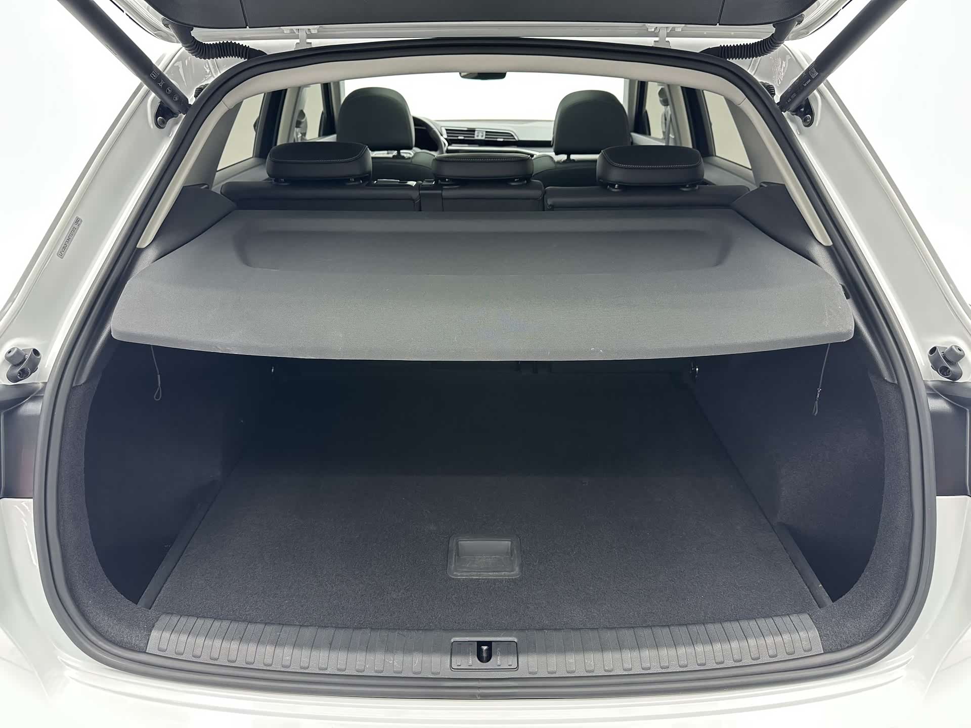 Audi Q3, 2022 18