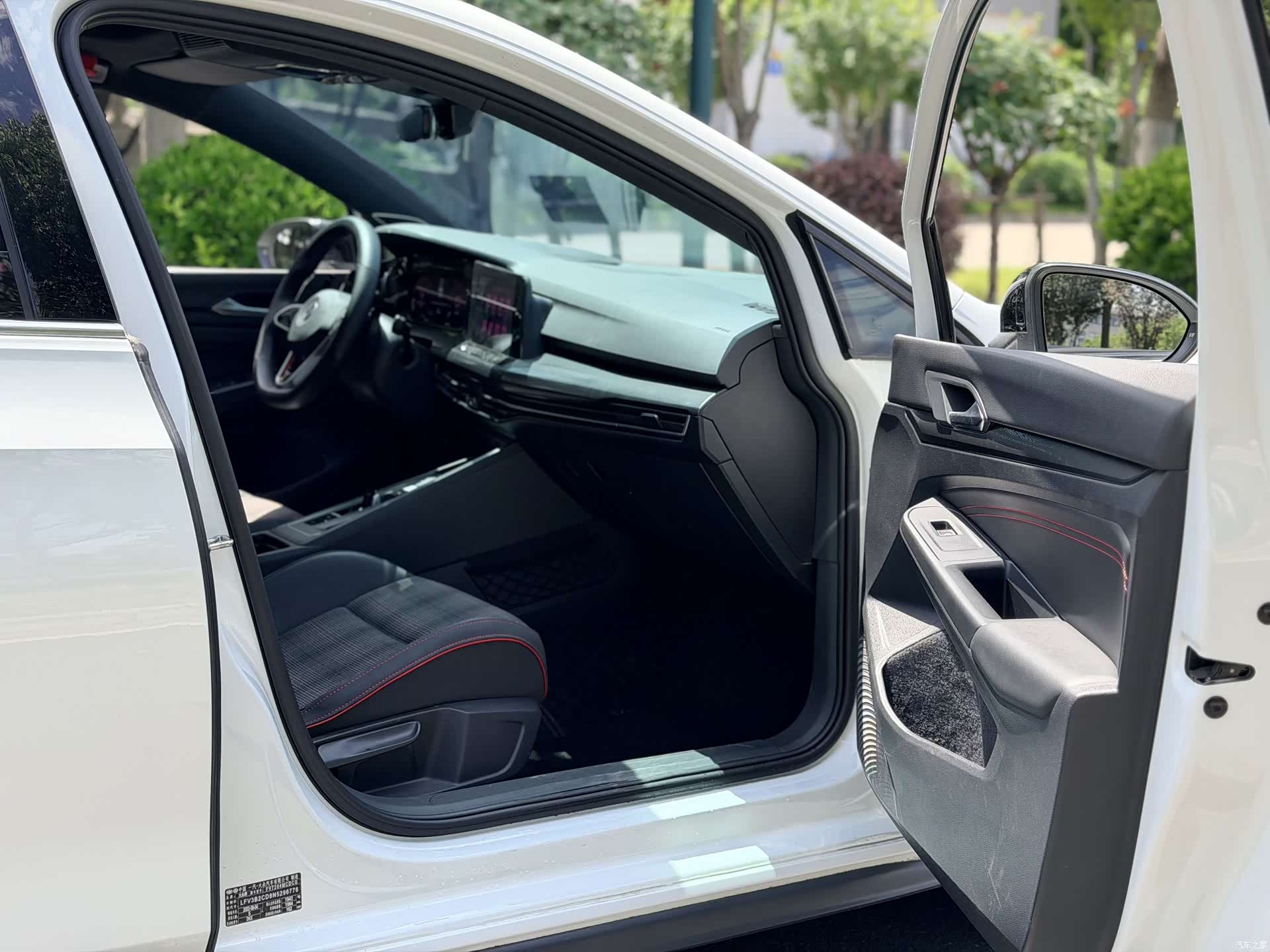 Volkswagen Golf, 2022 12