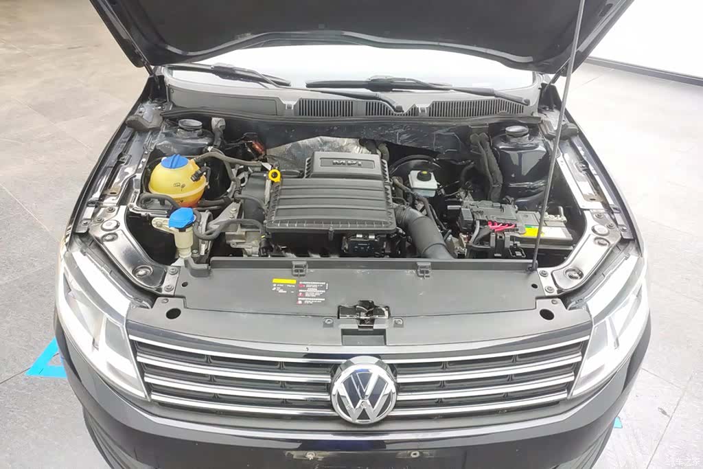 Volkswagen Lavida, 2016 10