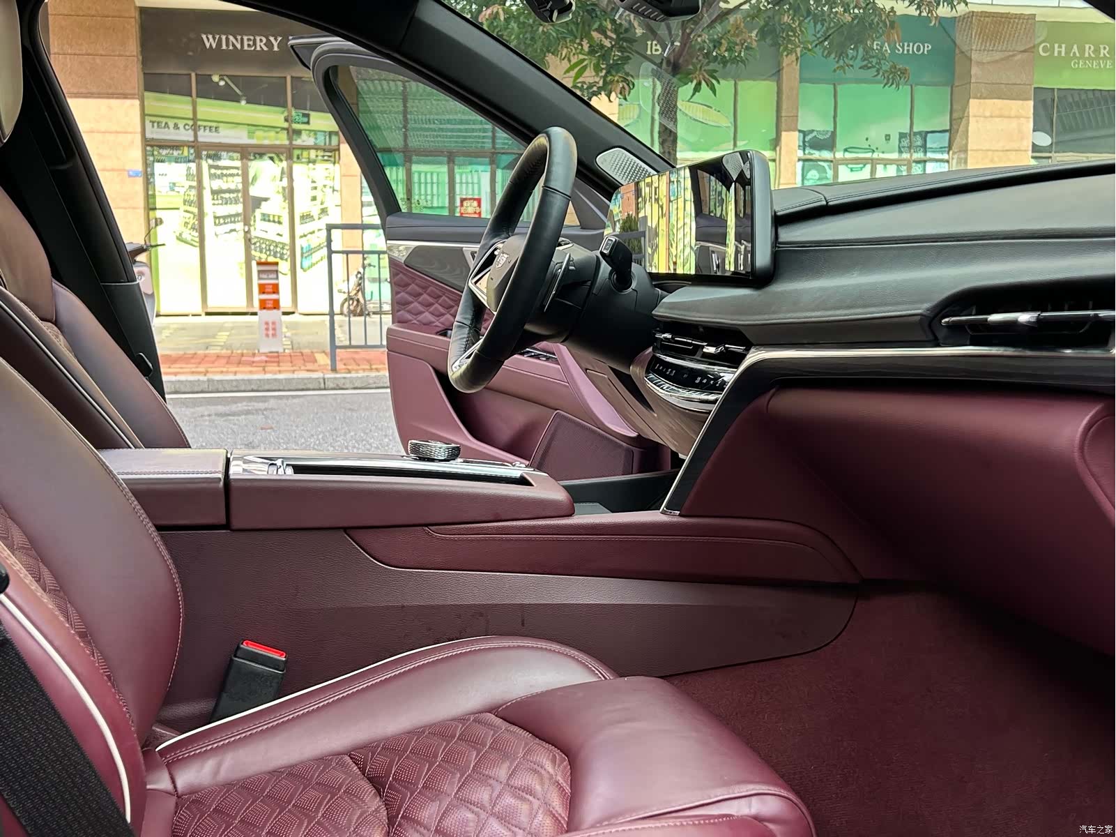 Cadillac CT6, 2024 11