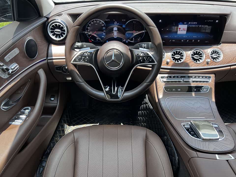 Mercedes-Benz E-class Mercedes-Benz E-class