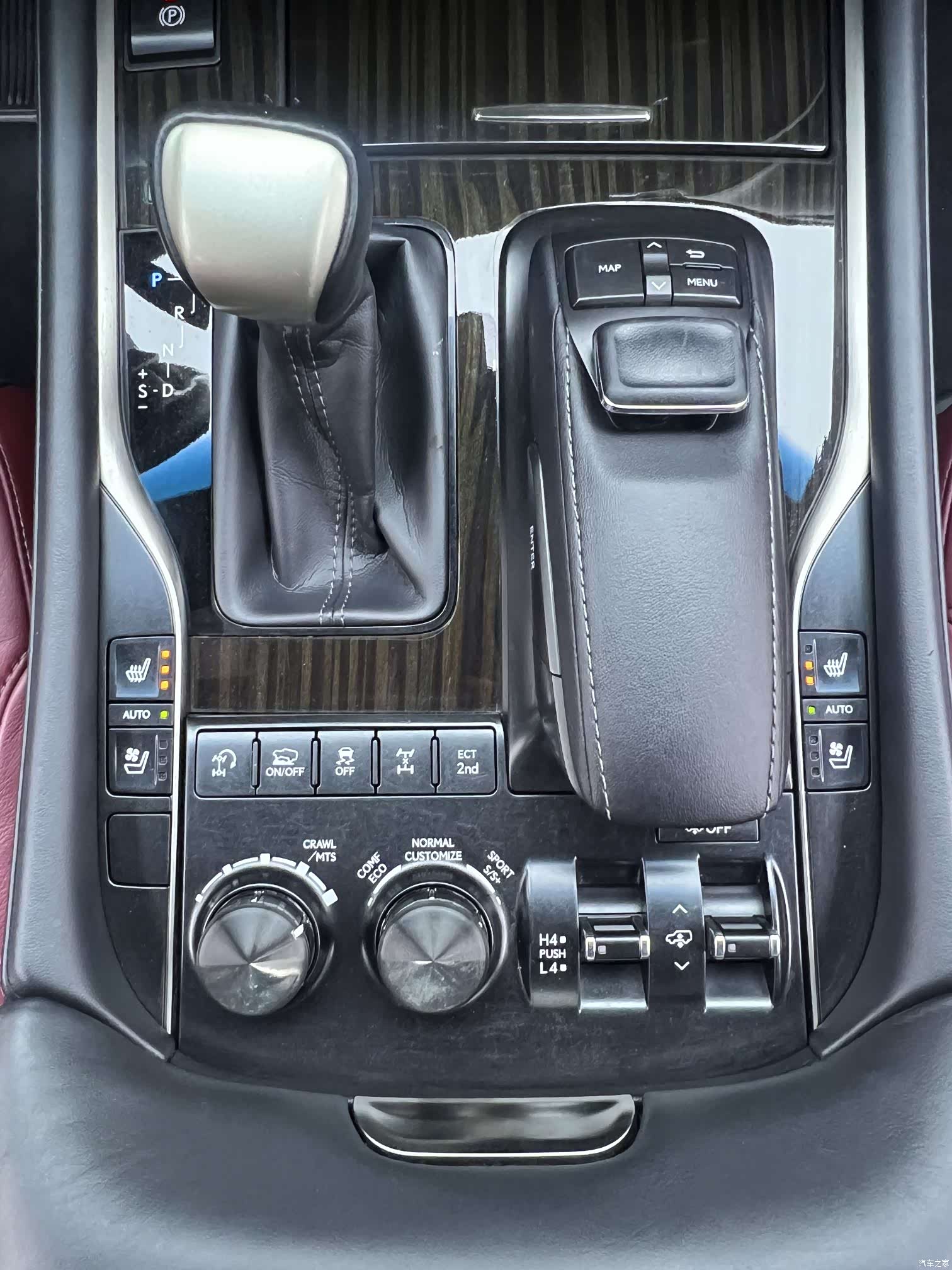 Lexus LX, 2019 10