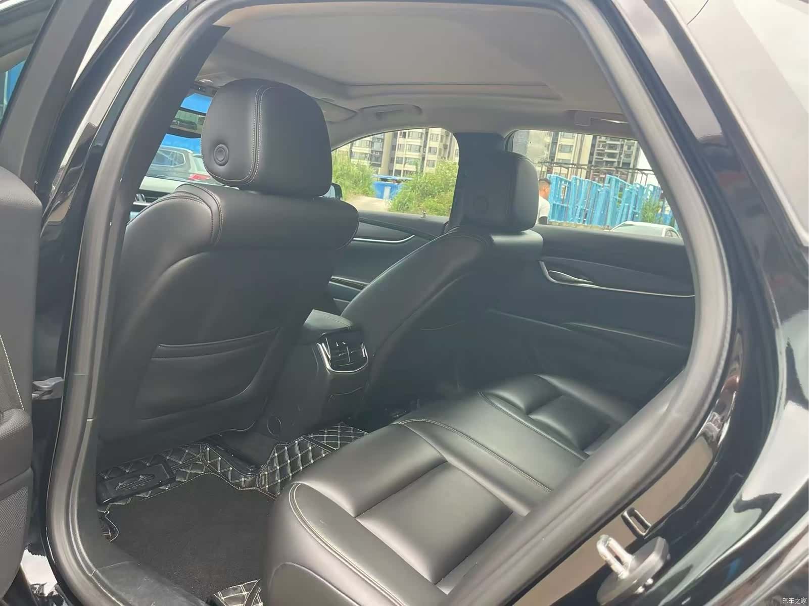 Cadillac XTS, 2018 7
