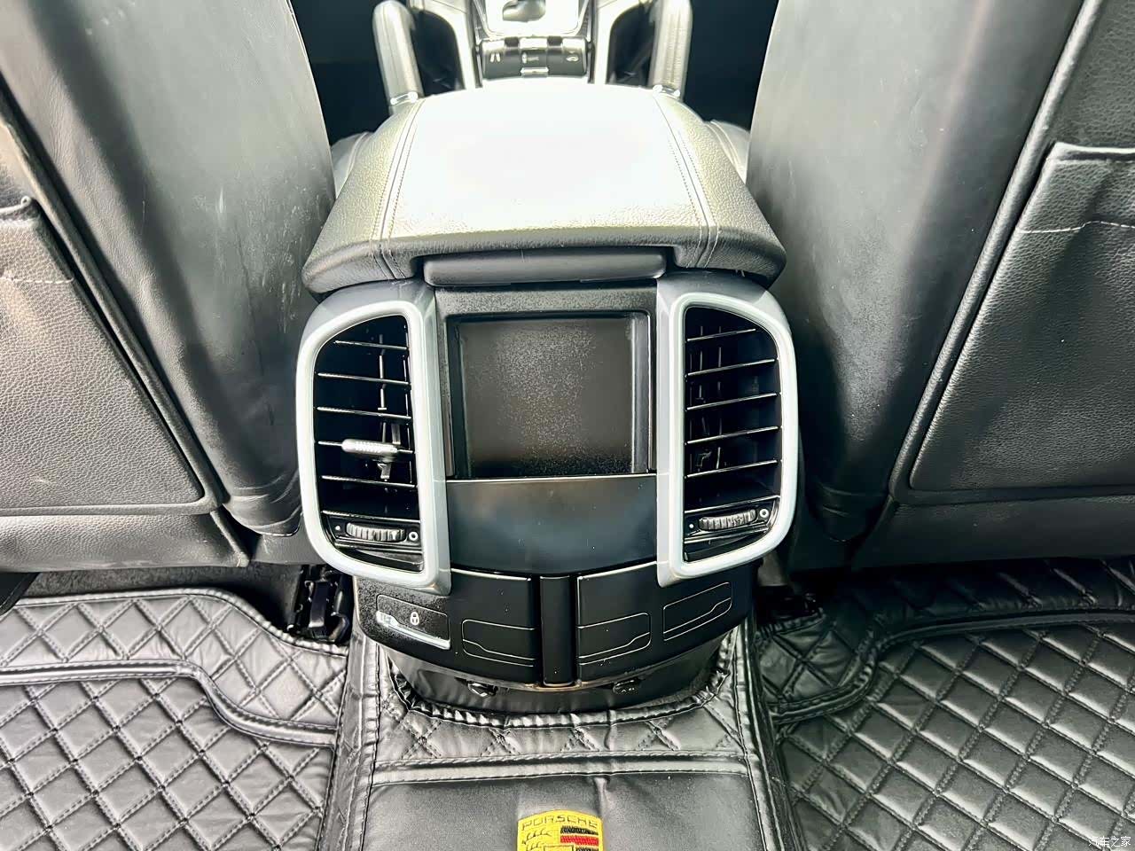 Porsche Cayenne, 2012 20