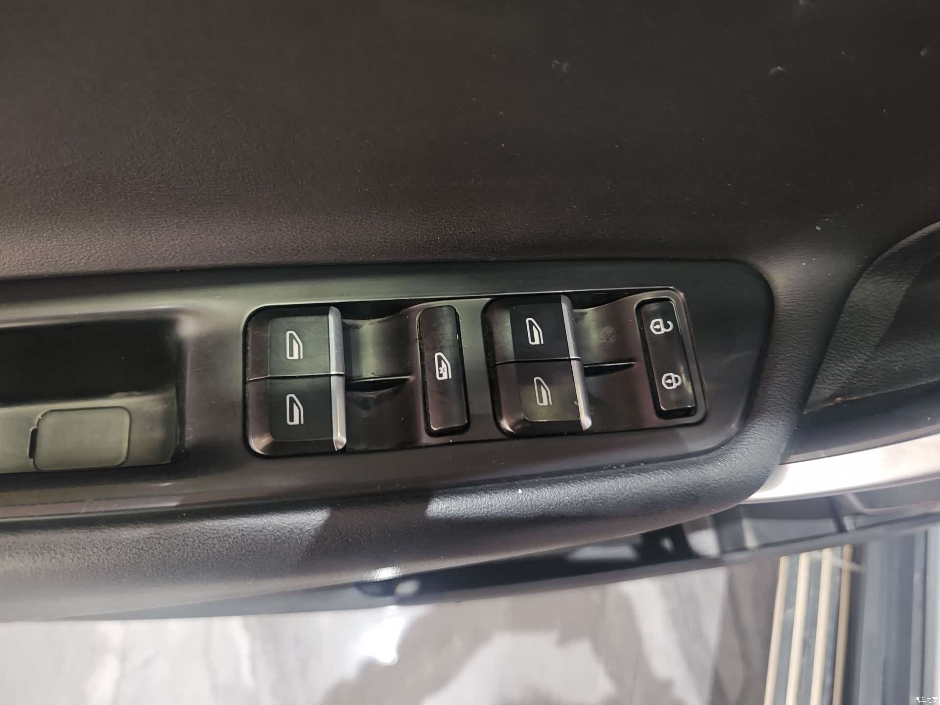 Geely Boyue, 2019 все фото