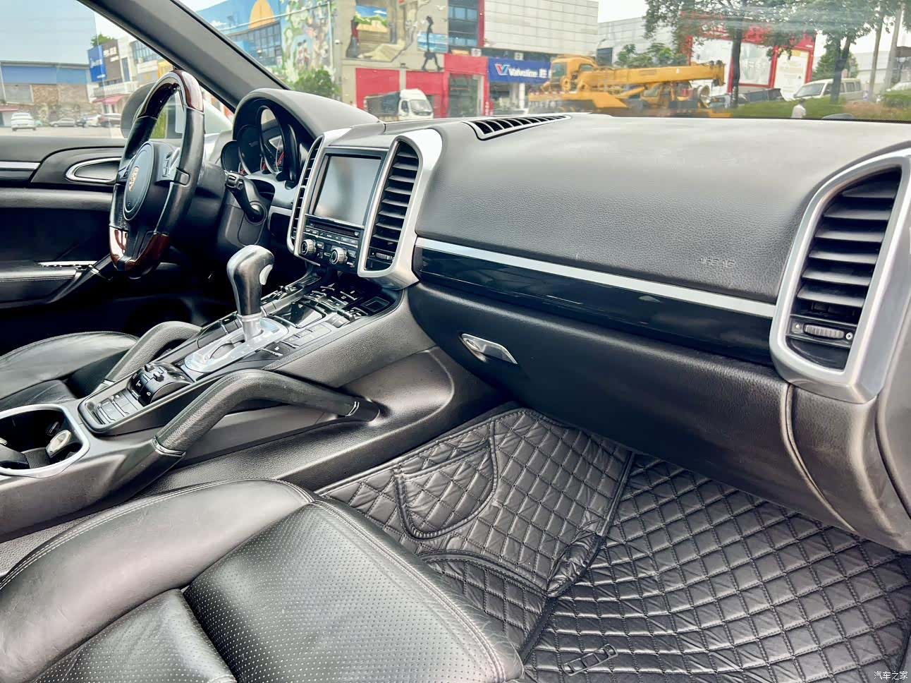 Porsche Cayenne, 2012 21