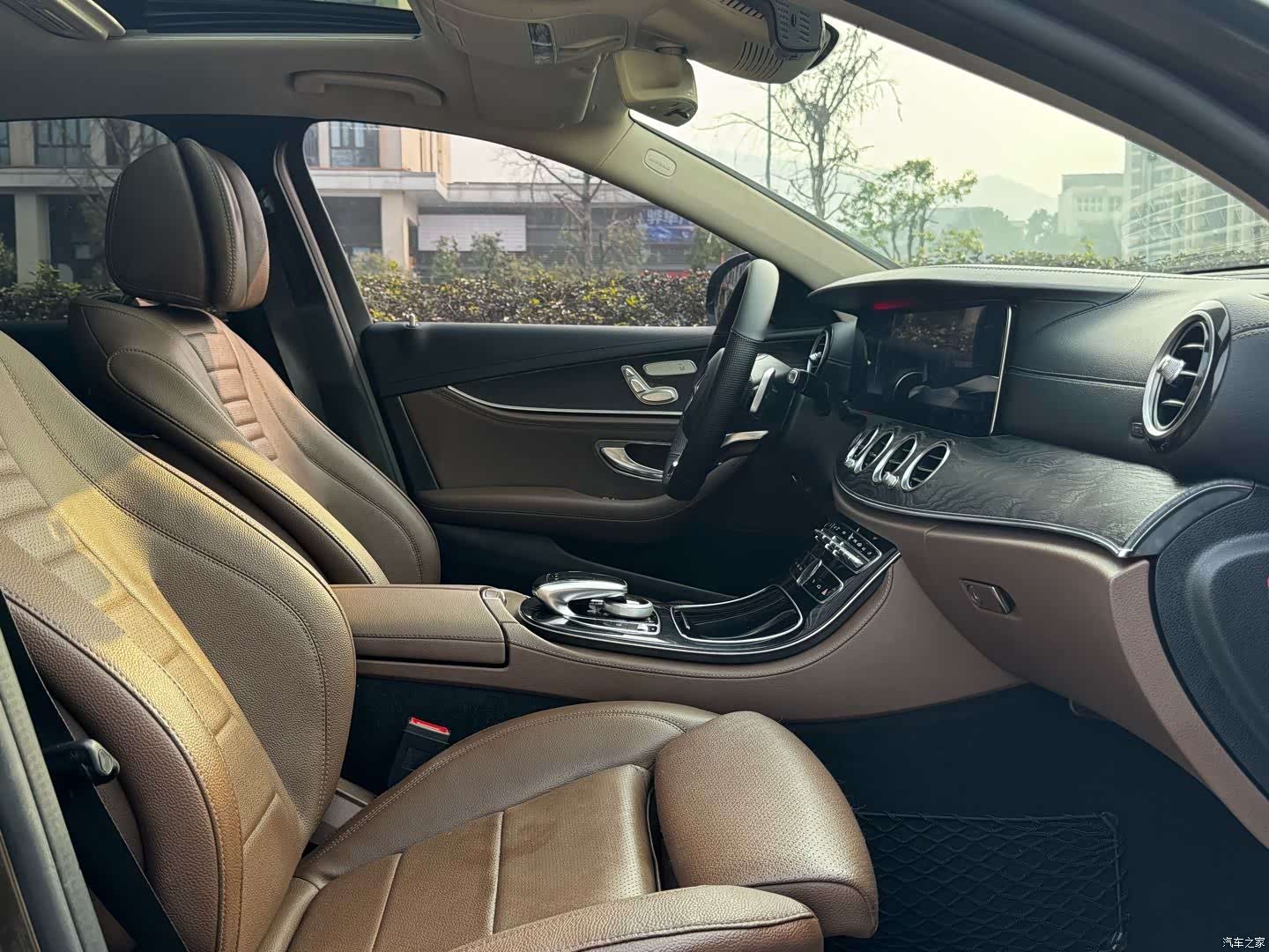 Mercedes-Benz E-Class, 2016 7