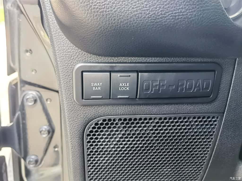 Jeep Wrangler, 2011 23