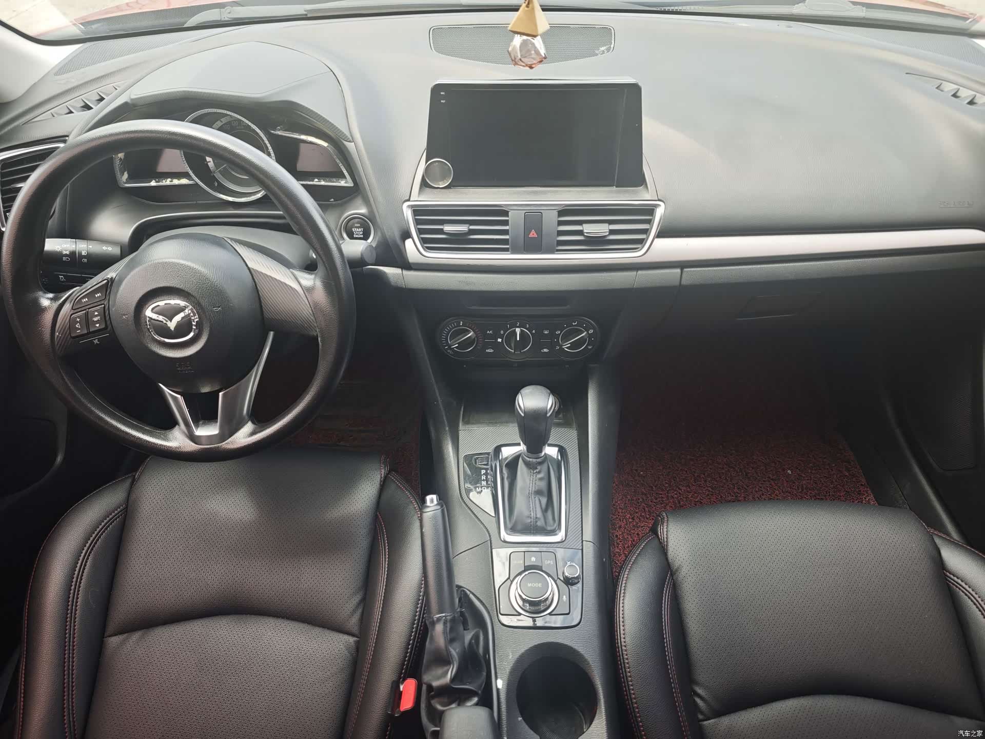 Mazda Mazda3, 2016 13