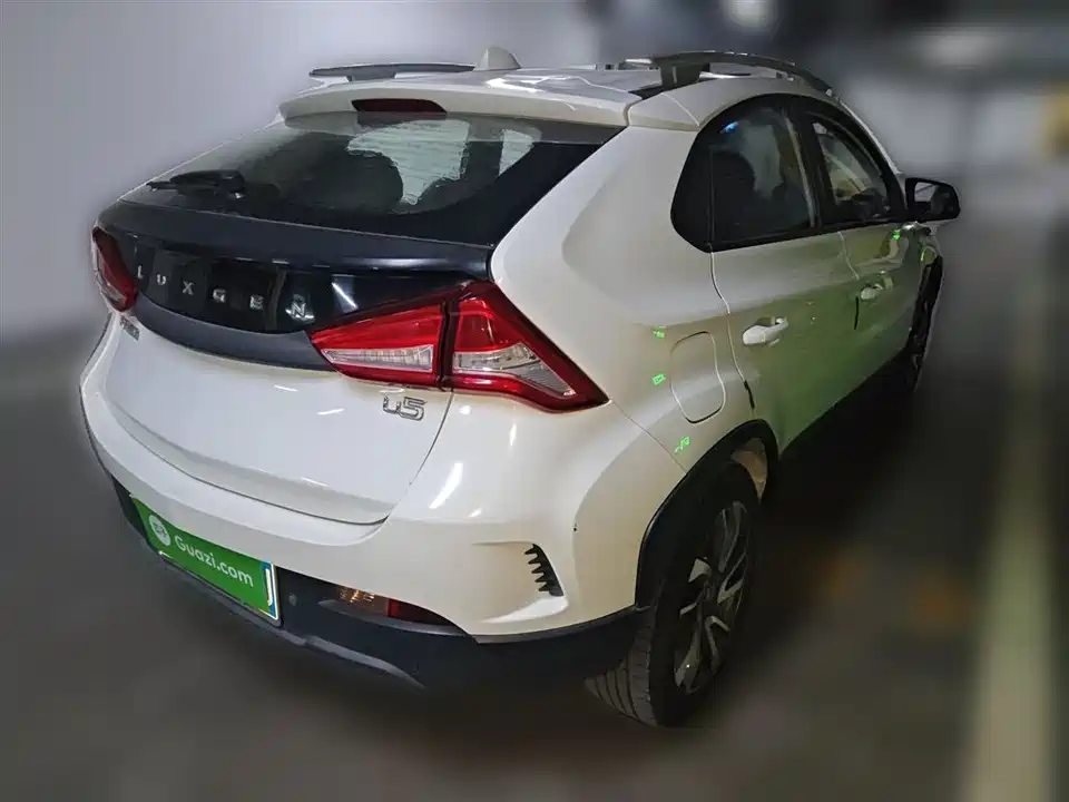 Luxgen U5 SUV