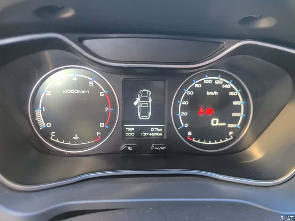 Geely X6, 2016 12