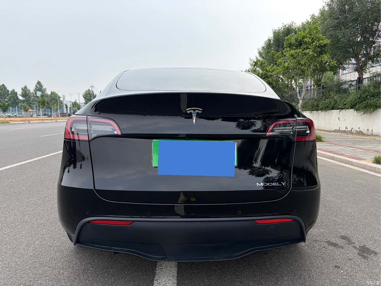 Tesla Model Y, 2022 10