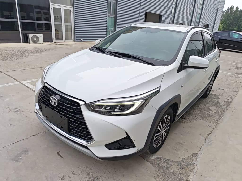 Toyota YARiS L