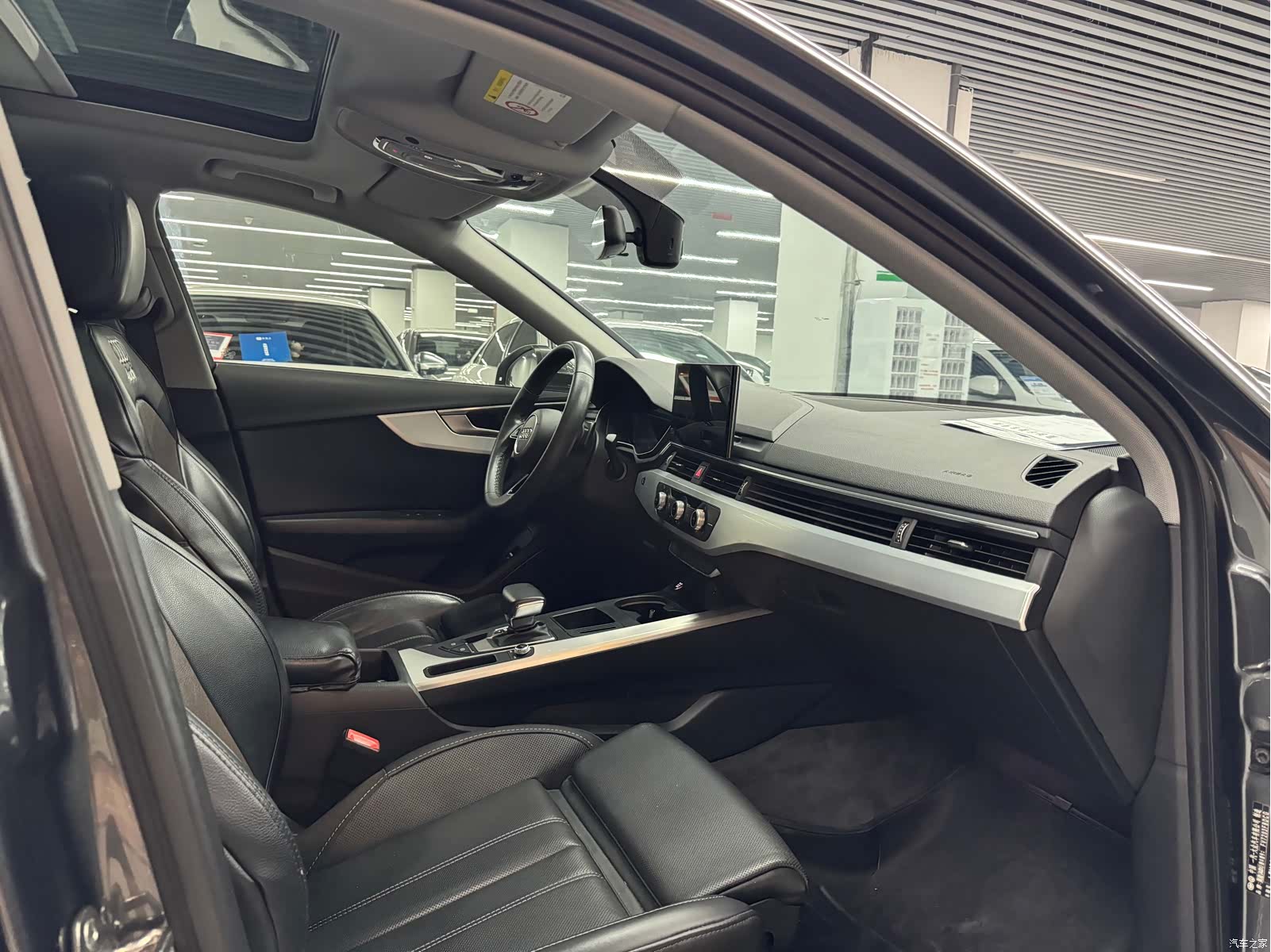 Audi A4L, 2022 6