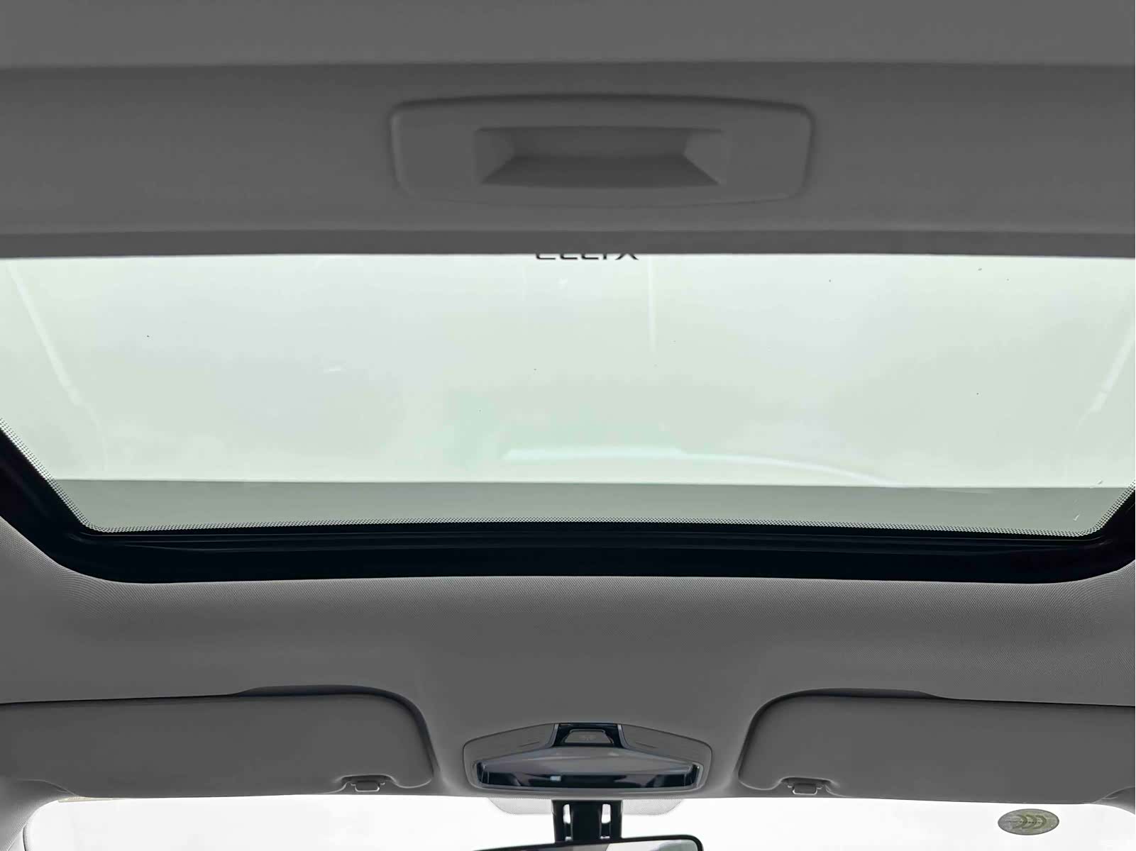 Geely Emgrand, 2023 15
