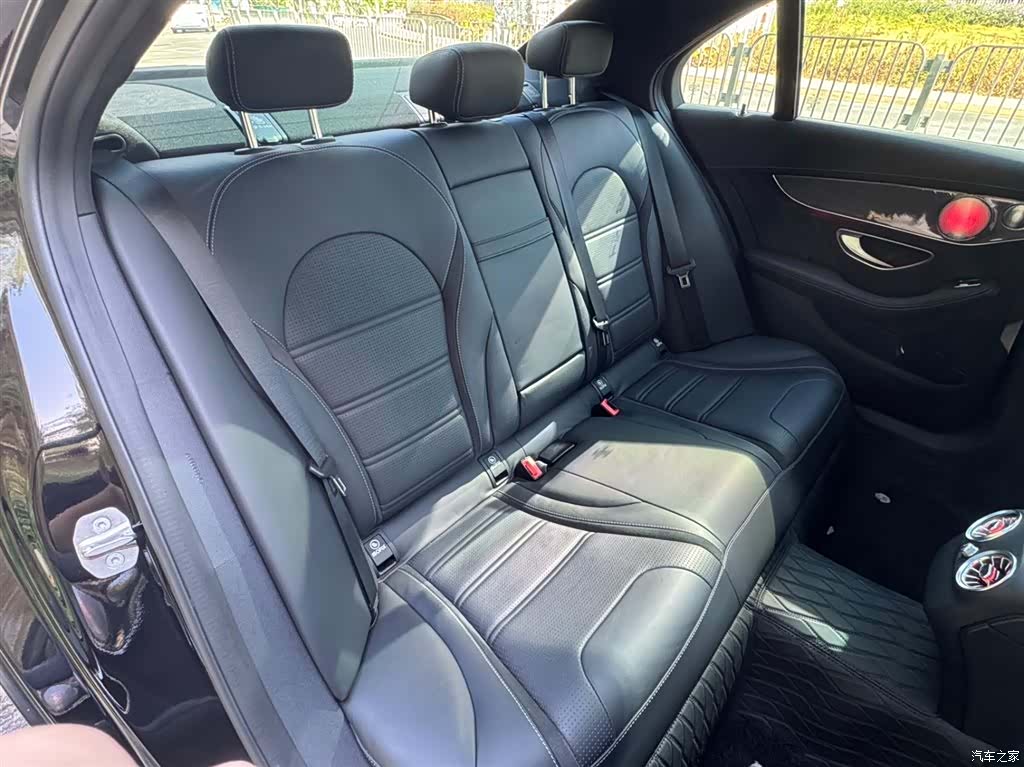Mercedes-Benz C-Class, 2022 18