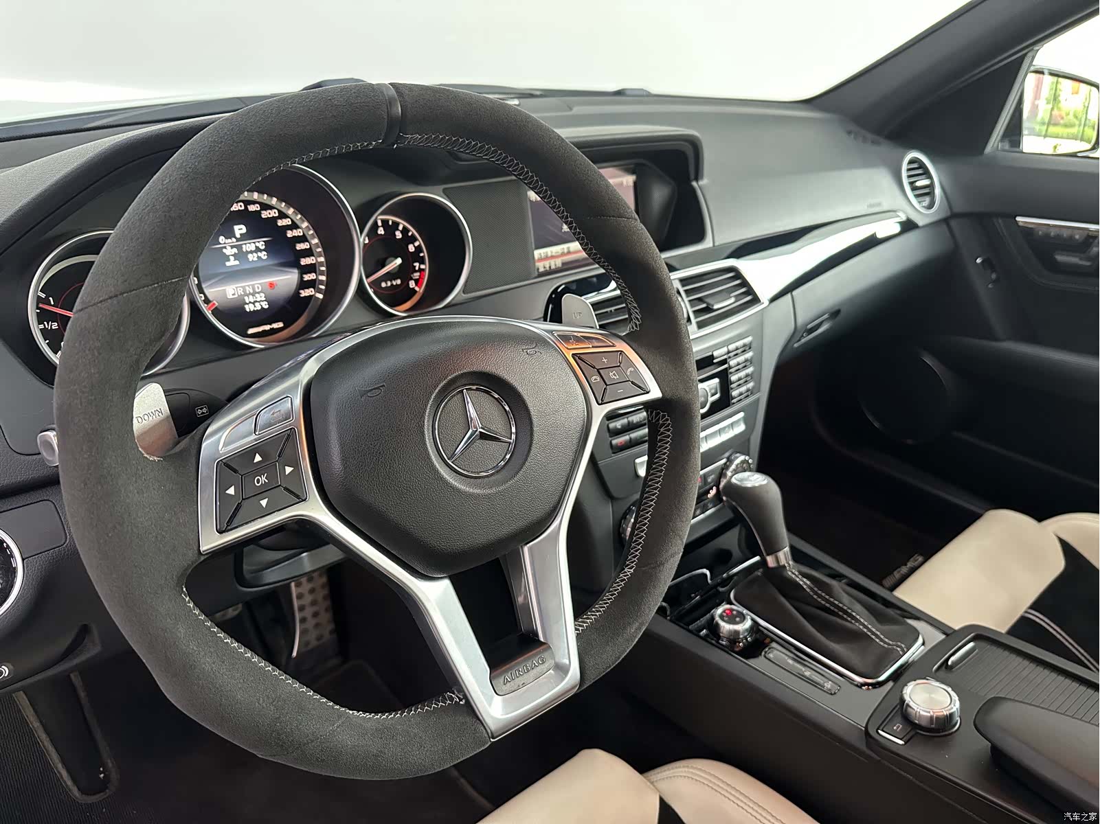 Mercedes-Benz C-Class, 2014 18