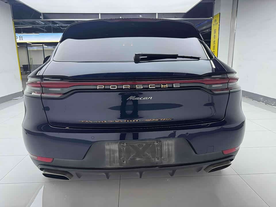 Porsche Macan