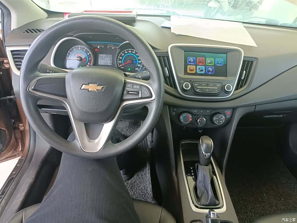 Chevrolet 320, 2018 10