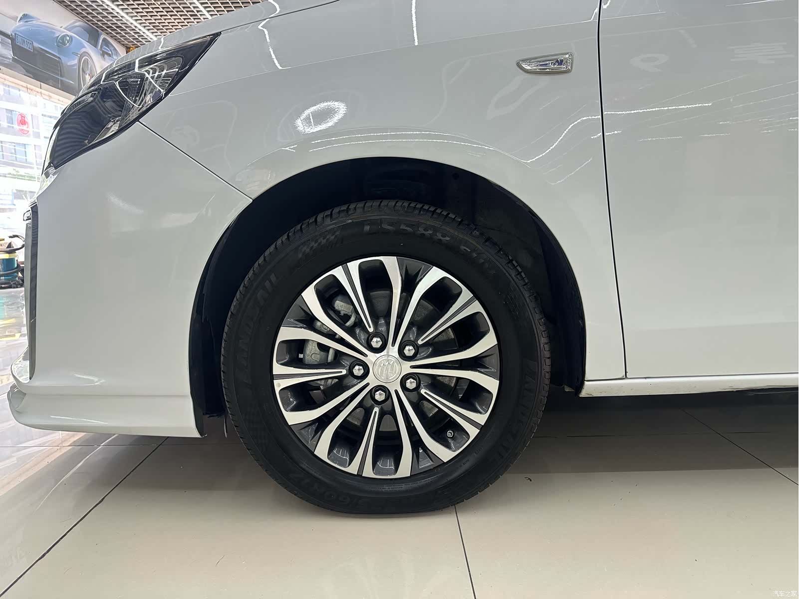 Buick GL8, 2022 19