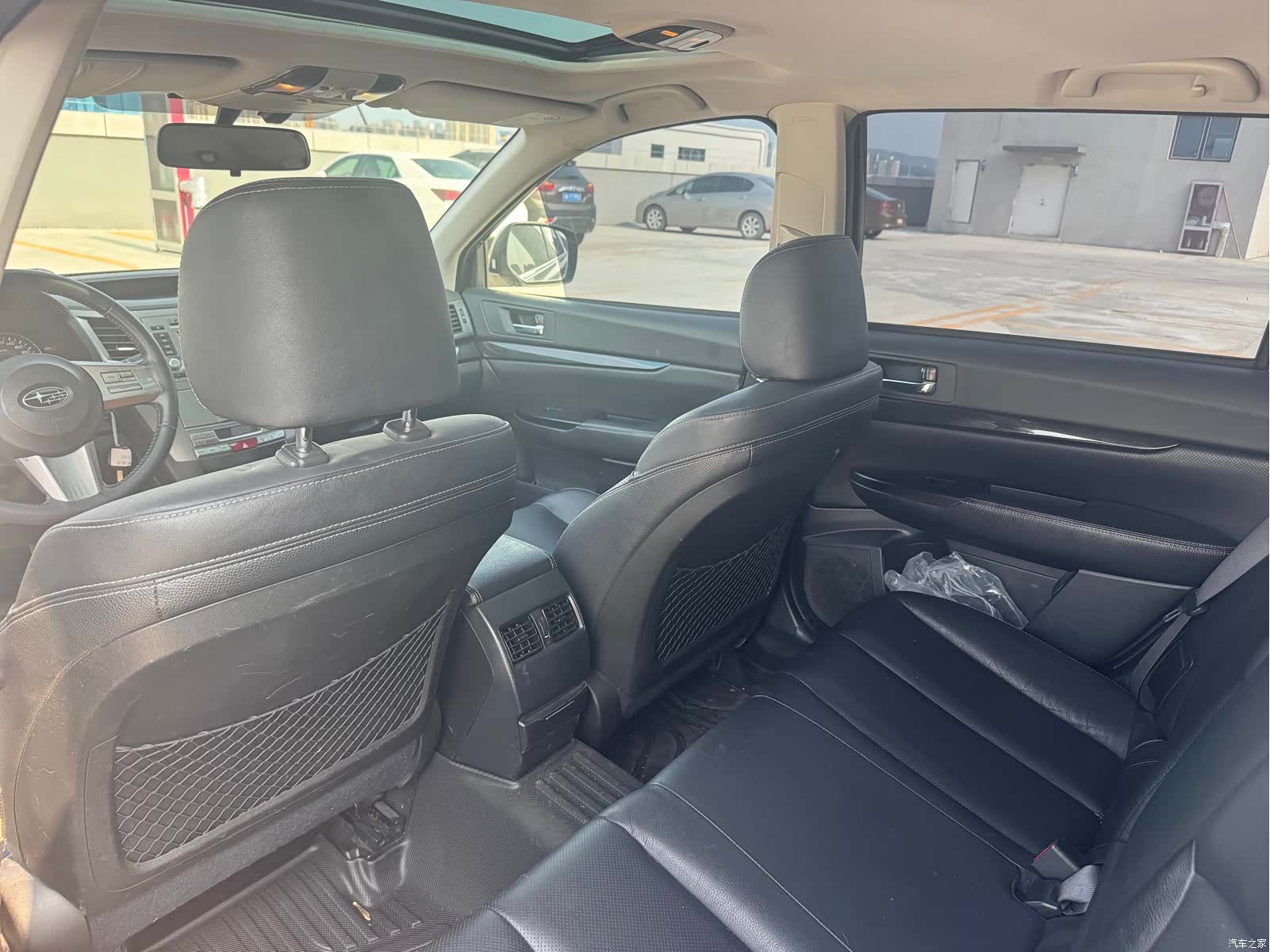 Subaru Outback, 2012 7