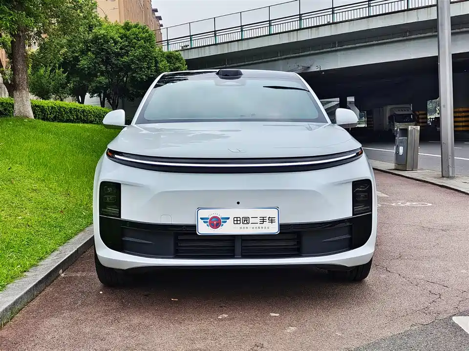 Li Auto Ideal L6