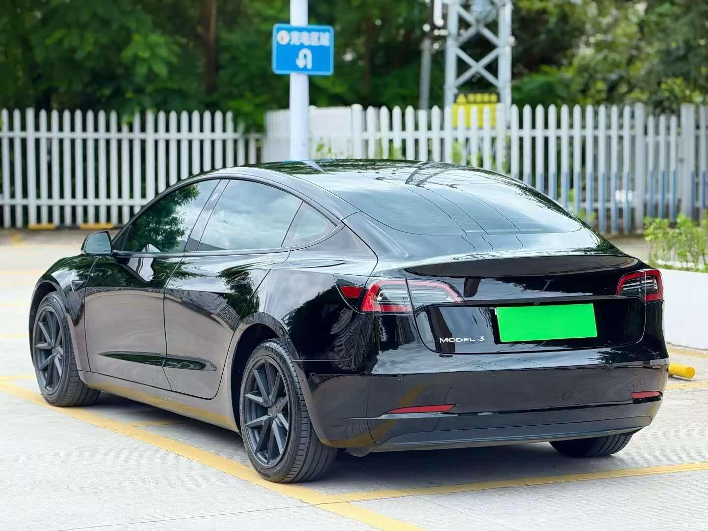 Tesla Model 3, 2022 8