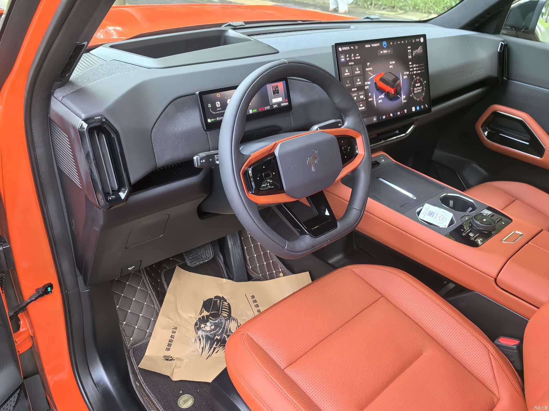 Ford Bronco, 2025 11