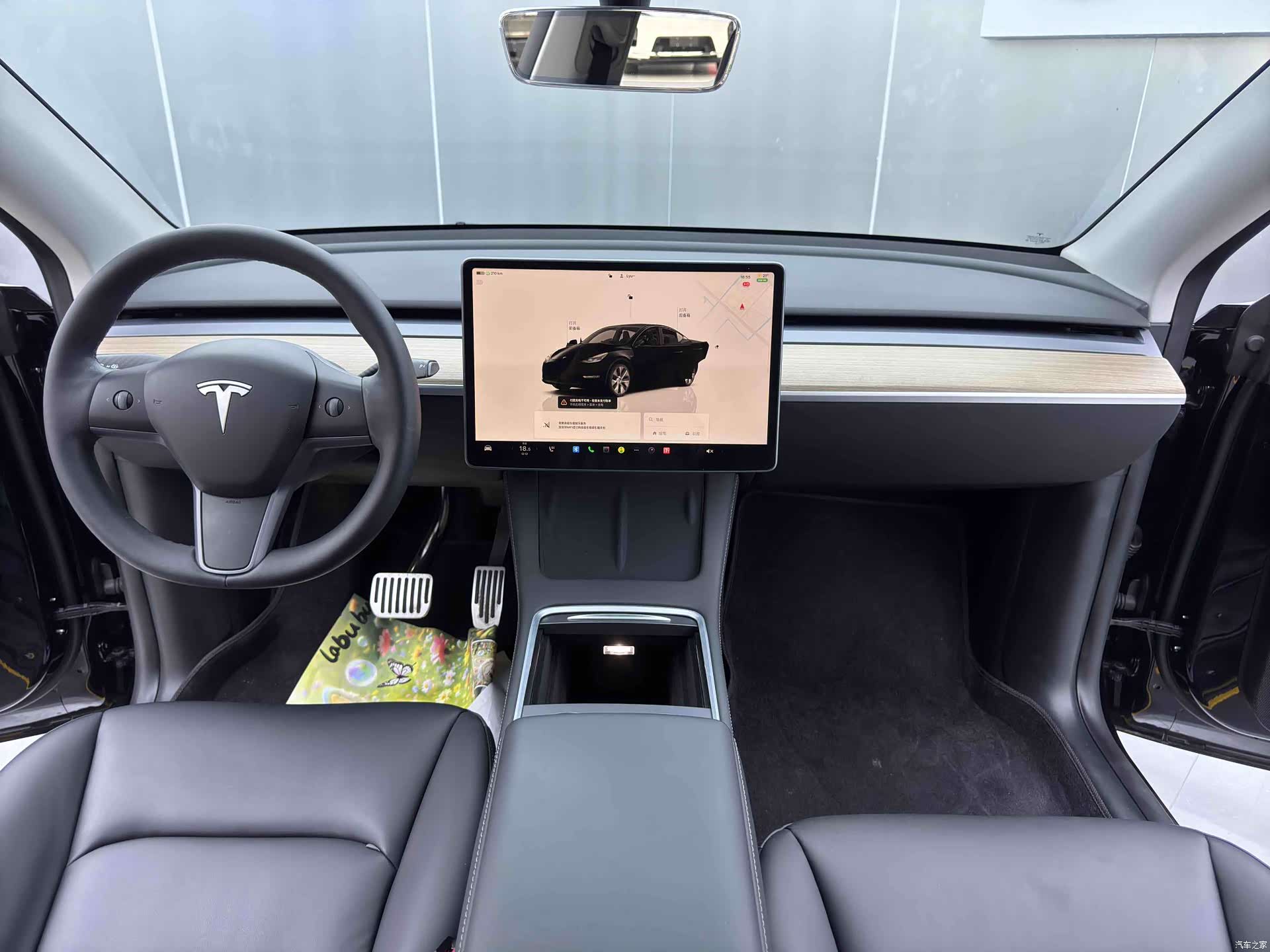 Tesla Model Y, 2022 20