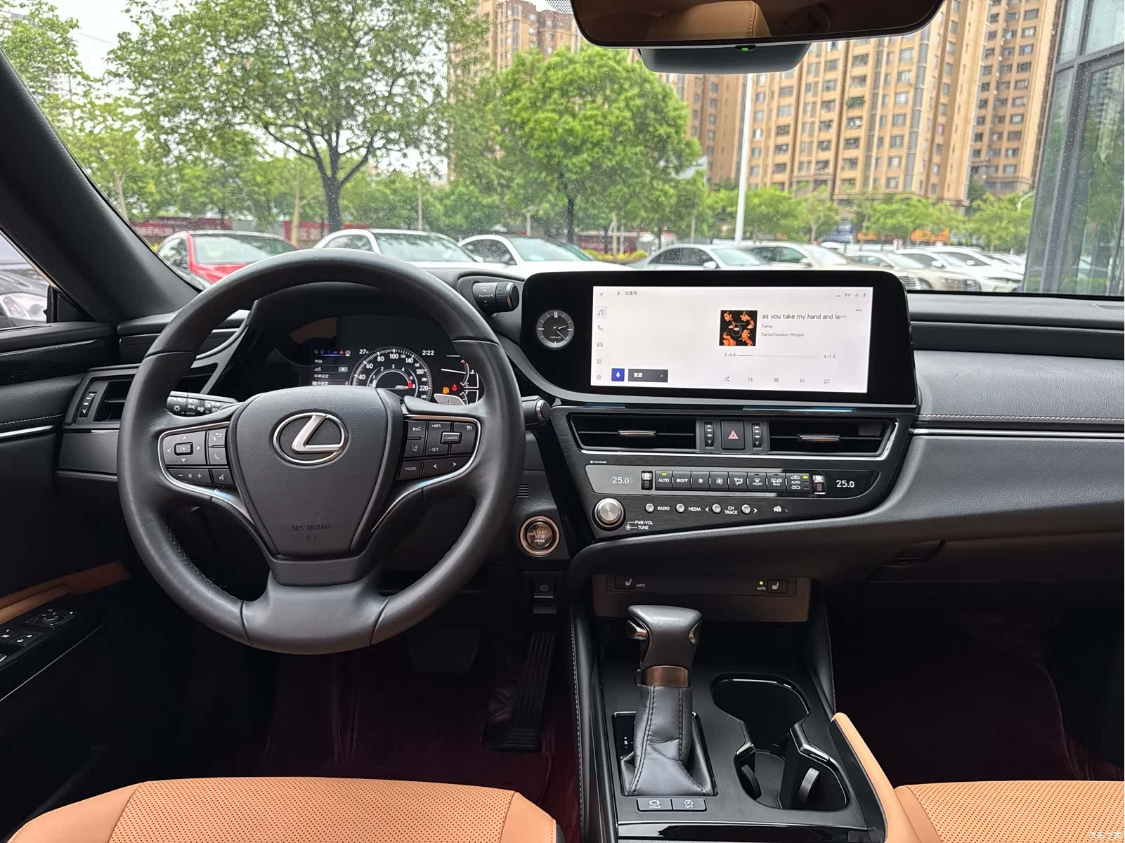 Lexus ES, 2023 12