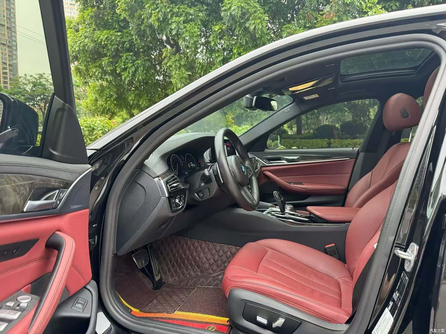 BMW 5 Series, 2019 4