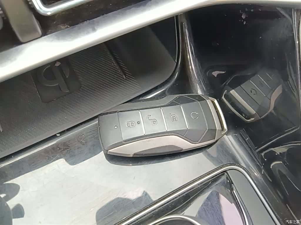 BYD Song, 2022 9