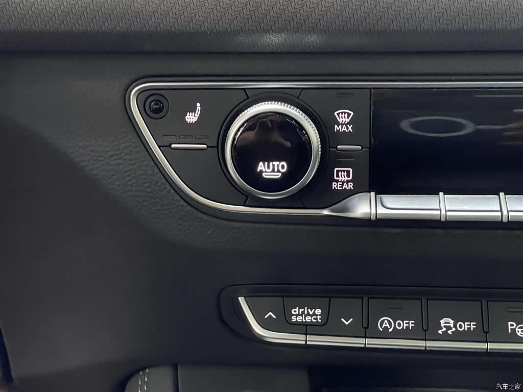 Audi Q5L, 2022 19