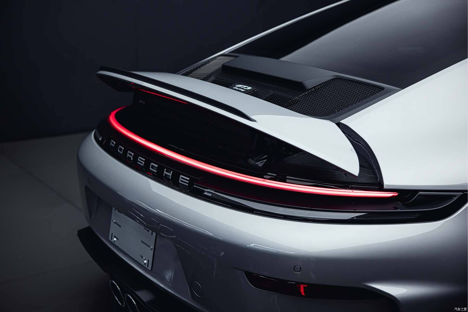 Porsche 911, 2025 27