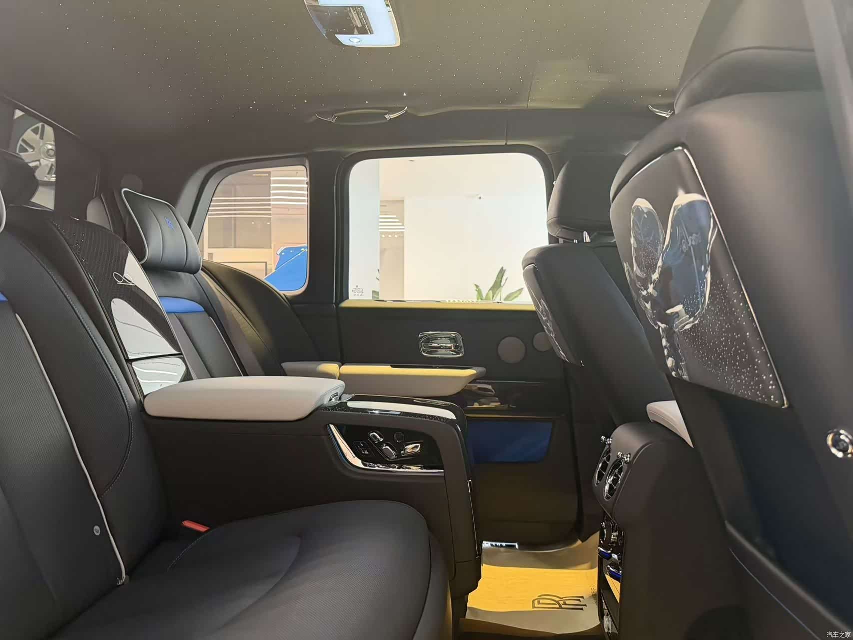 Rolls-Royce Cullinan, 2026 все фото