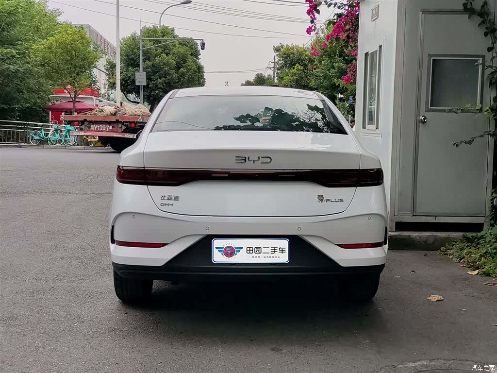 BYD Qin, 2025 все фото