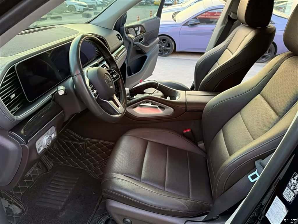 Mercedes-Benz GLE, 2019 4