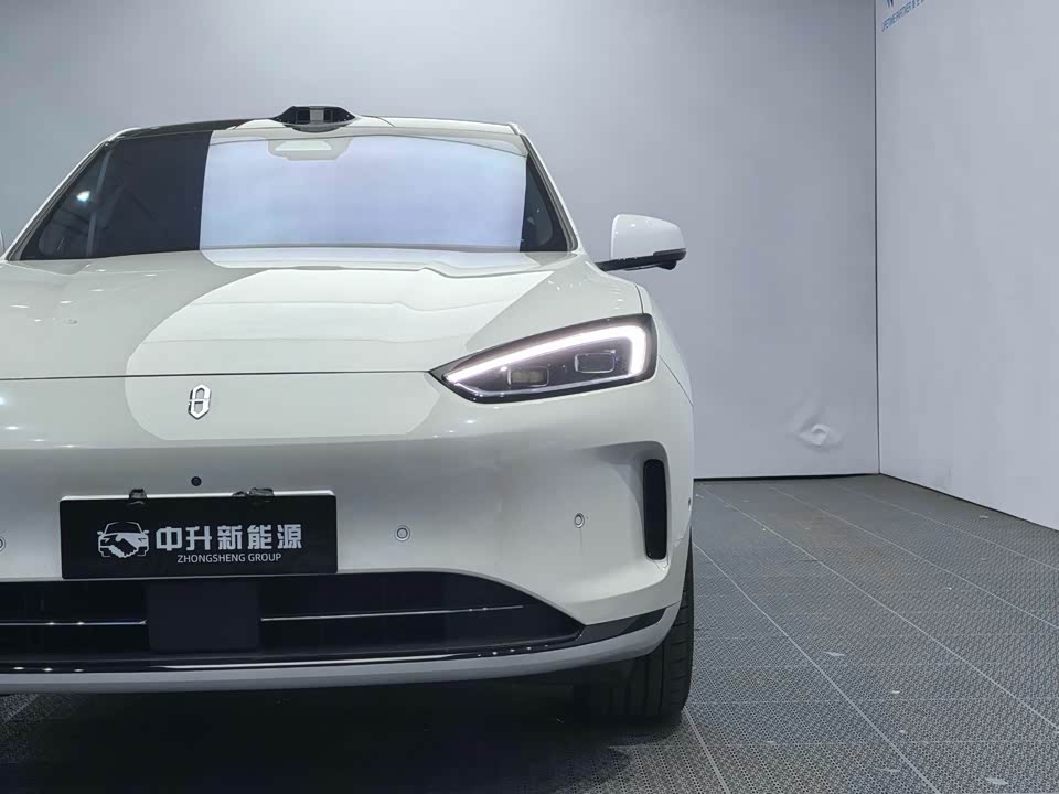 AITO Ask the world M5