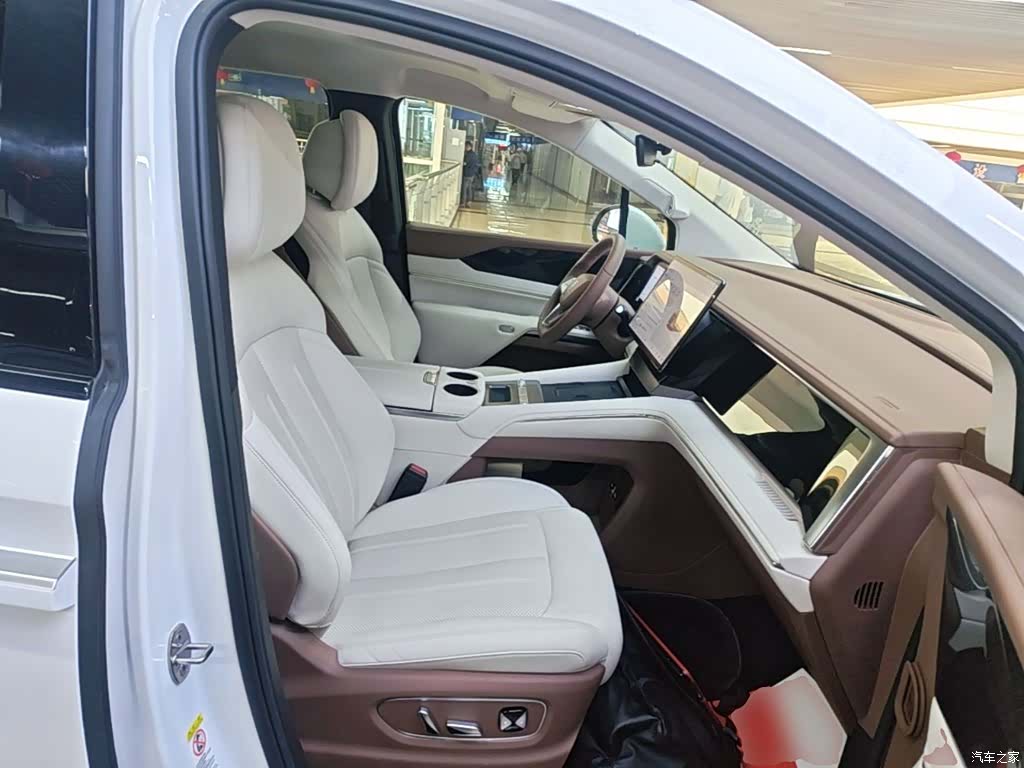 BYD Xia, 2025 20