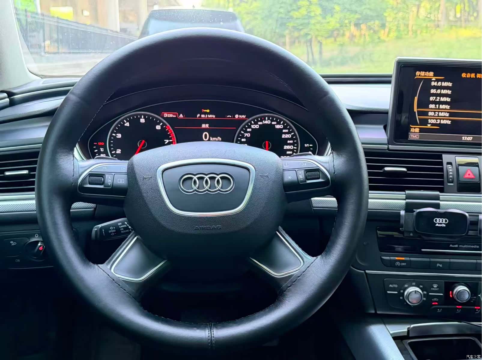 Audi A6L, 2015 7
