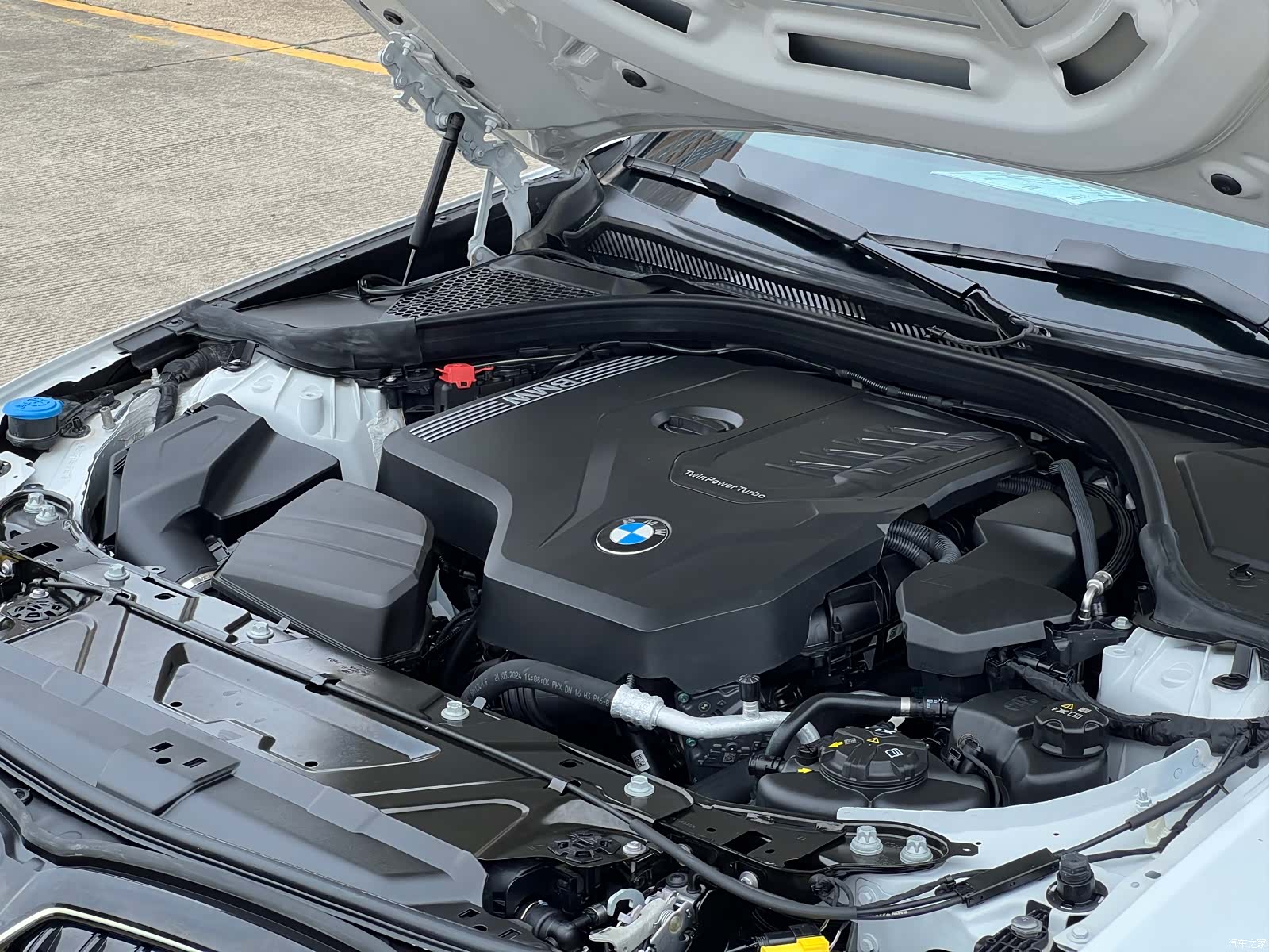 BMW 3 Series, 2024 11