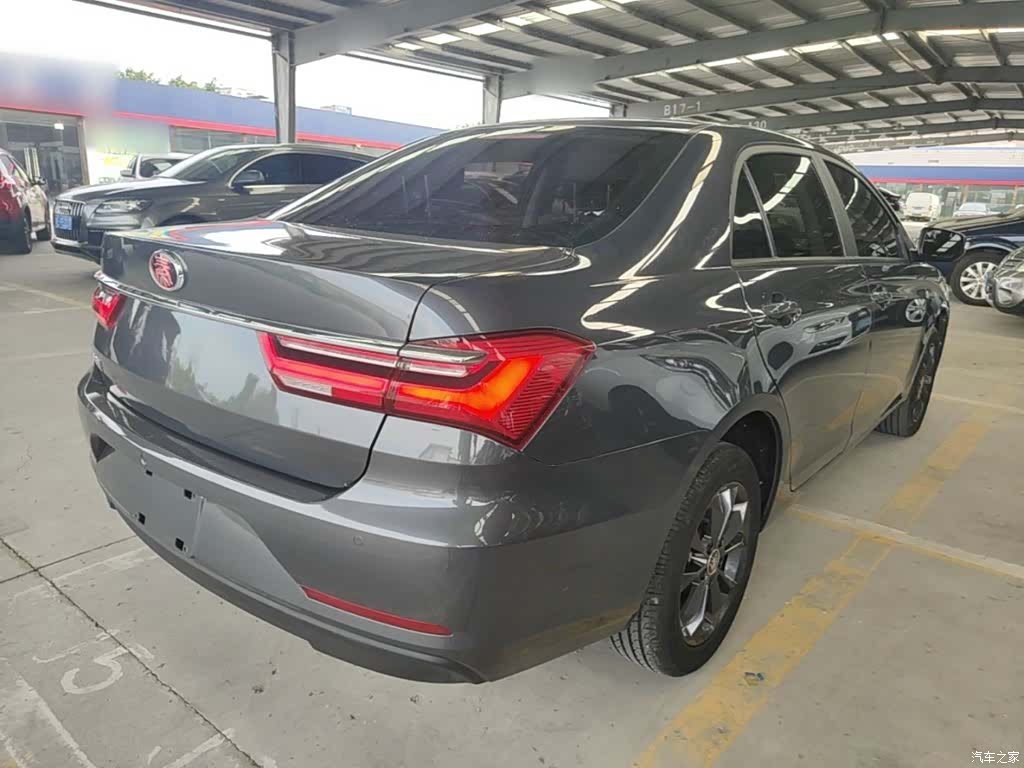 BYD Qin, 2021 7