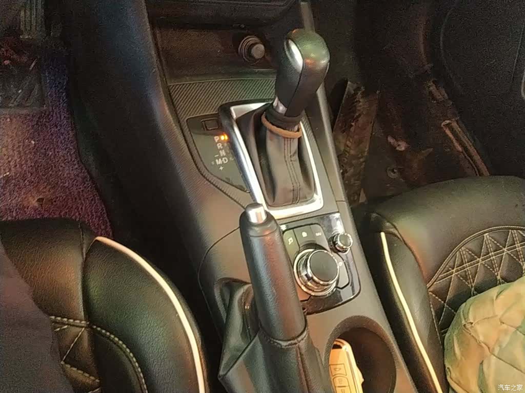 Mazda Mazda3, 2016 14