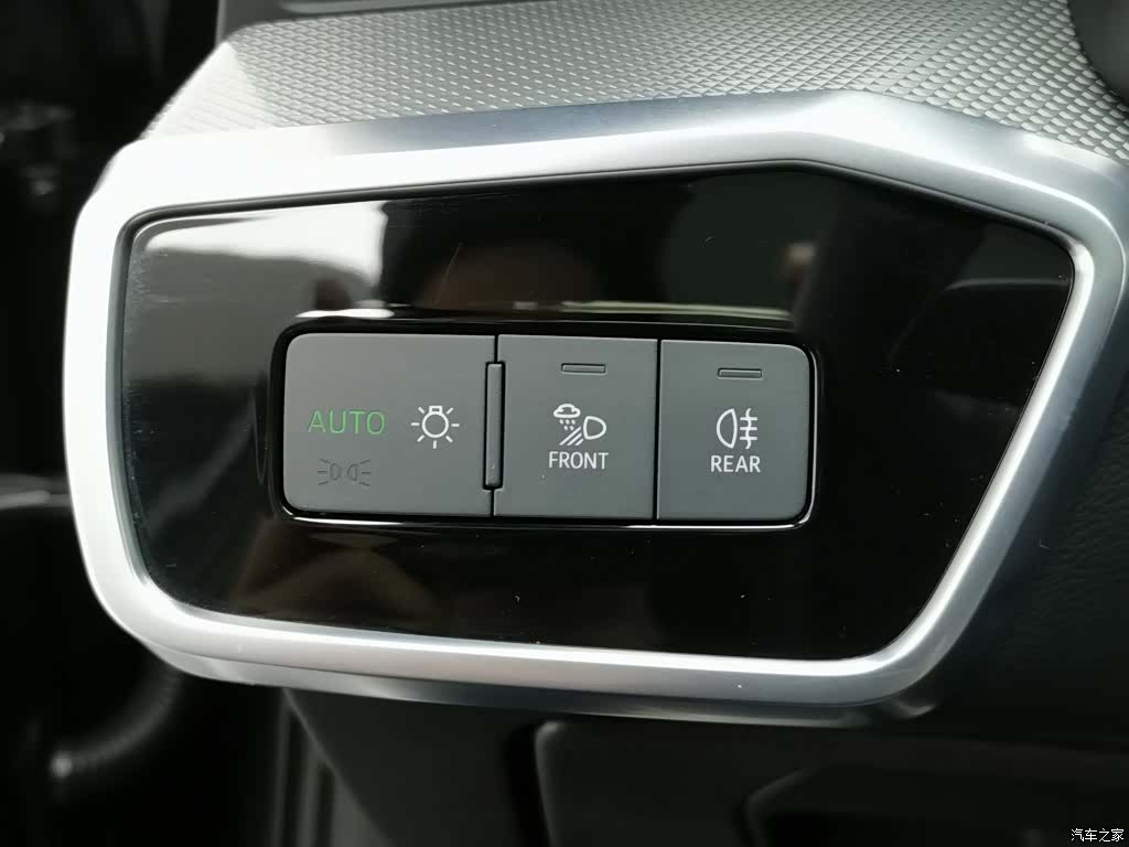 Audi A6L, 2021 21