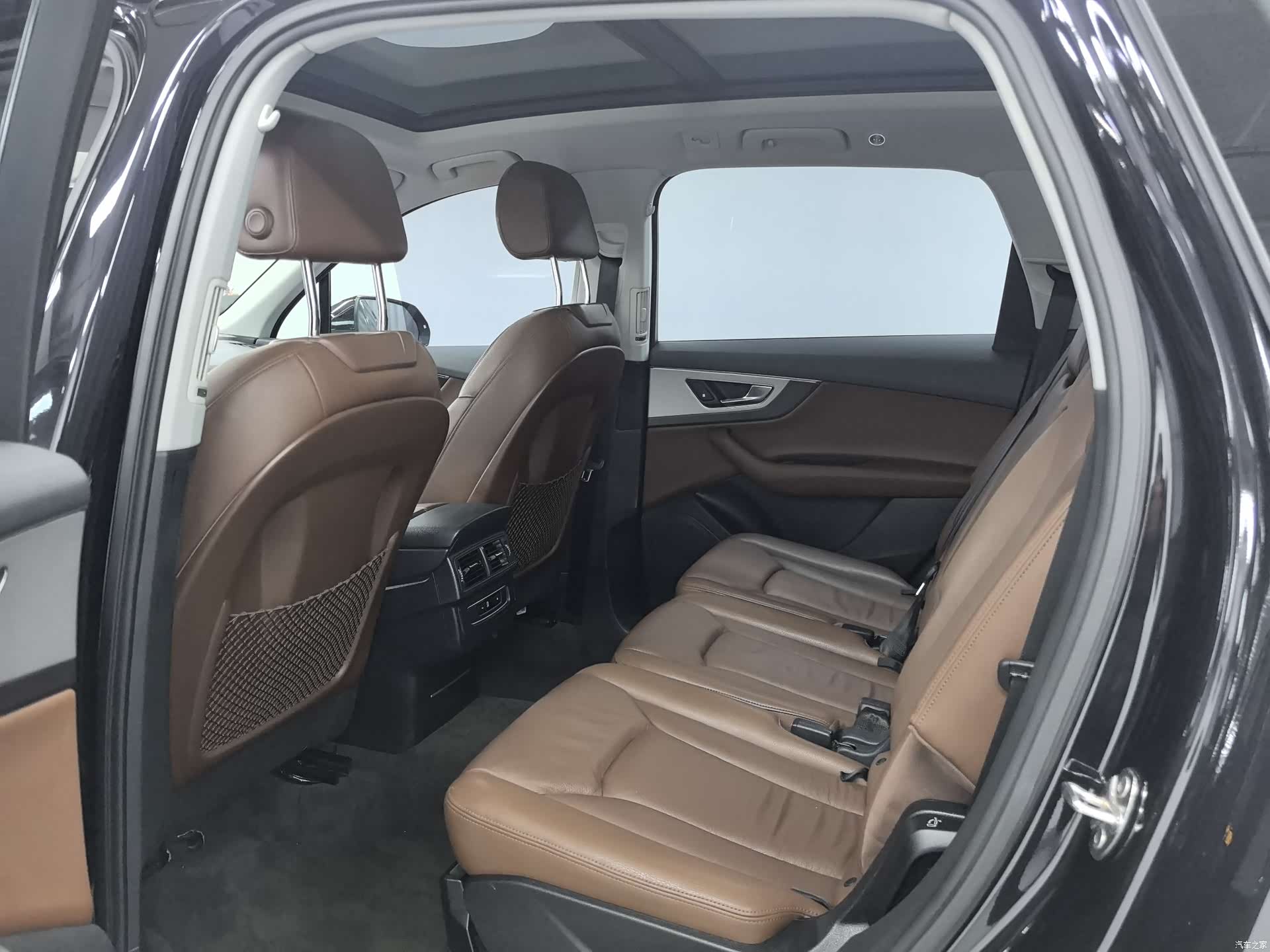 Audi Q7, 2016 6