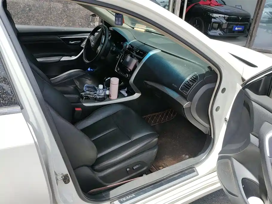 Nissan Teana Nissan Teana
