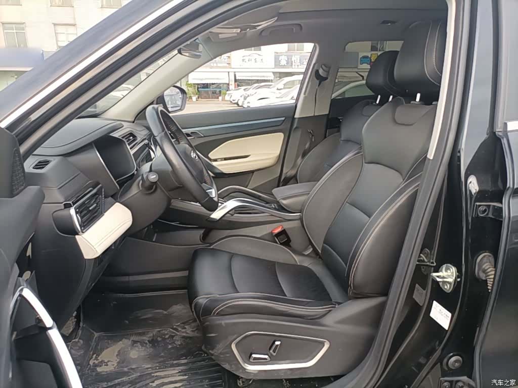 Geely Boyue, 2021 15