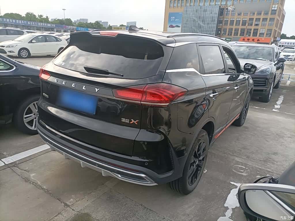 Geely Boyue, 2021 7