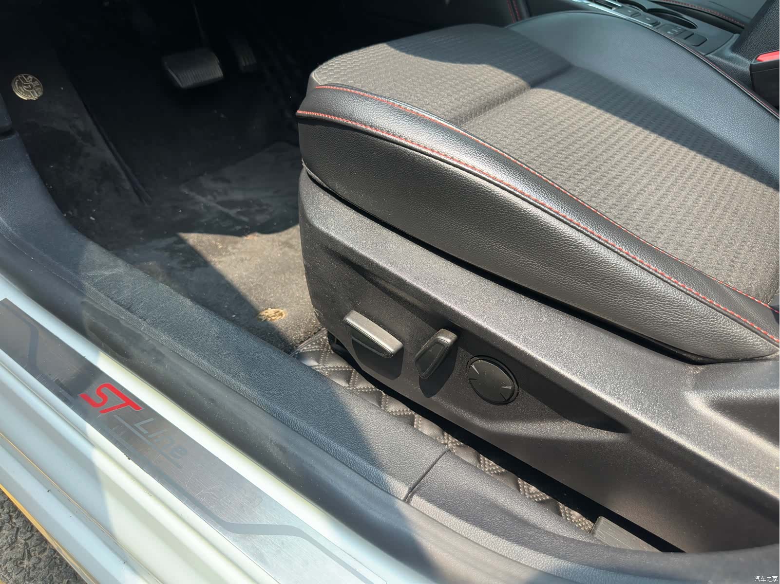 Ford Focus, 2022 9