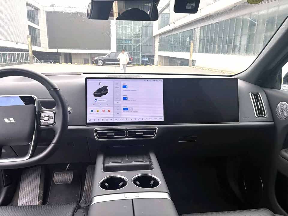 Li Auto Ideal L9